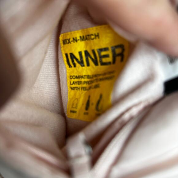 The North Face Girl Reversible Jacket Pink Fur reversible sherpa Jacket - Picture 8 of 10